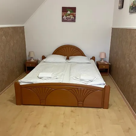 Leitner Haz Balatongyörök