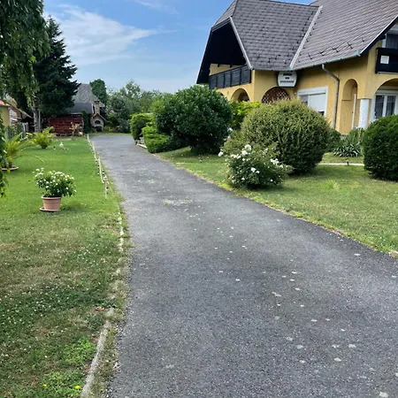 Leitner Haz Balatongyörök