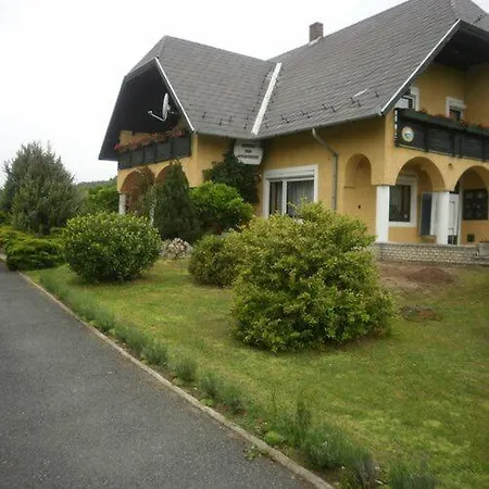 Leitner Ház * Balatongyörök