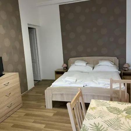 Leitner Ház Alloggio in famiglia Balatongyörök